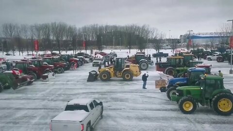 Convoy Arrives at Sarnia Border