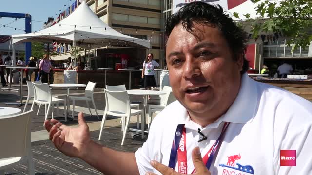 Mexican Trump supporter says it gets "lonely" | Rare News