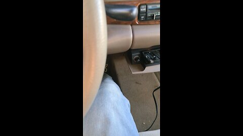 How to make a Tuna Sandwich While Driving