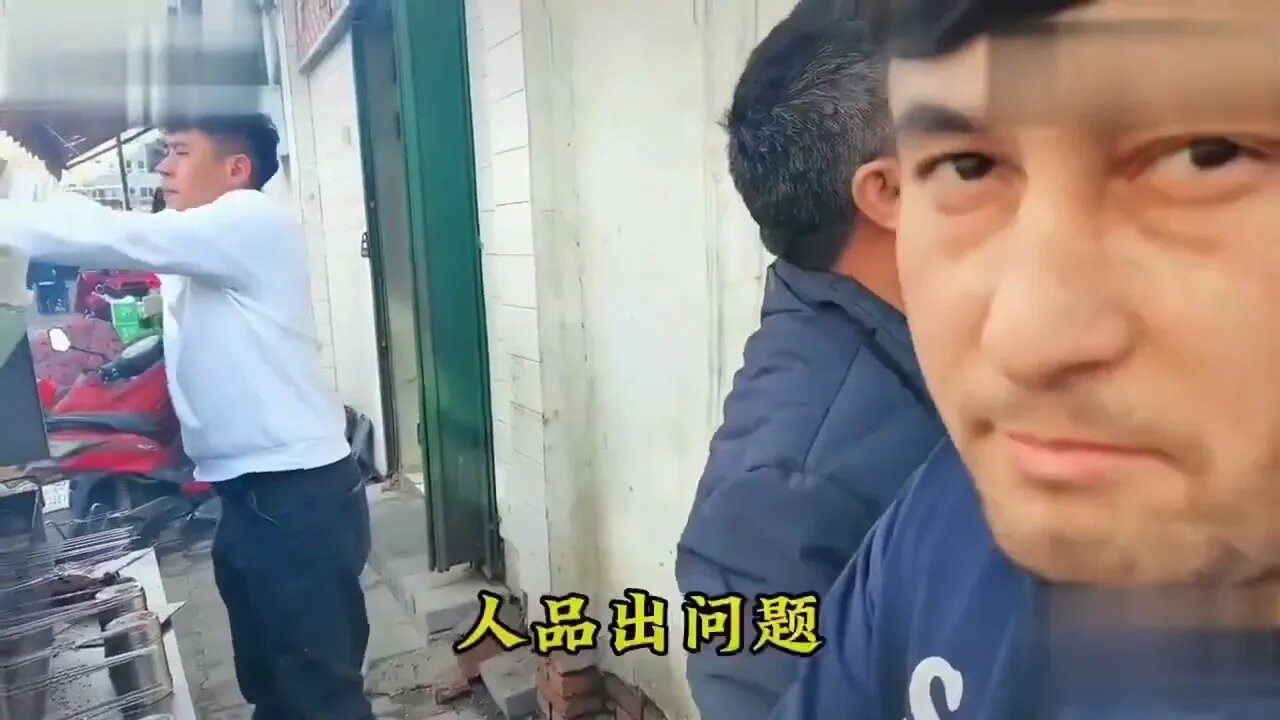 伊犁人卖烤肉卖出大格局