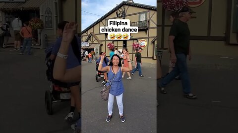 Filipina chicken dance 🤣🤣🤣