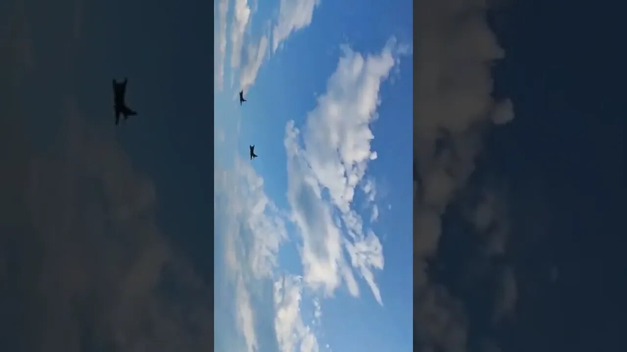 Russian rocks over the Sea of Azov