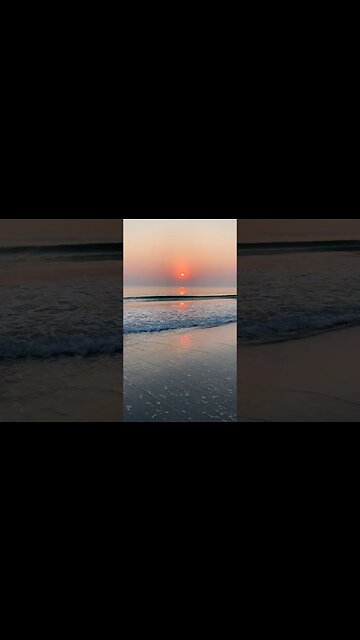 Sunset view🌇 from beach ⛱️#sunset #nature #photography #viral #shorts