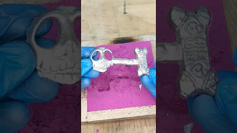 Amazing Sand Casting Using Kinetic Play Sand #shorts #shortsfeed #kineticsand