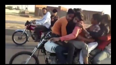 Motor Cycle Welling Pakistani!