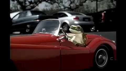 Geico Gecko: Employee of the Month - Insurance Commercial 2002