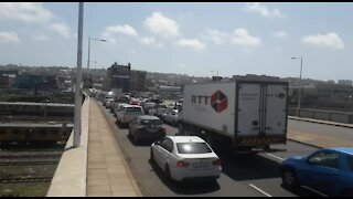SOUTH AFRICA - Durban - Load shedding affecting traffic (Videos) (XNj)