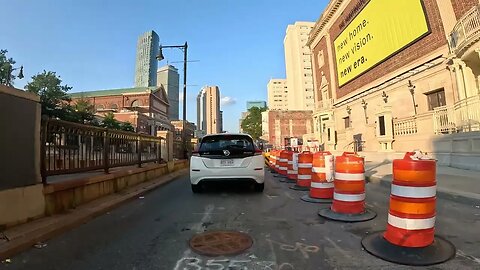 #boston #bikeride Huntington Ave Symphony - Tight Squeeze Construction - Tunnel? Get to Back Bay