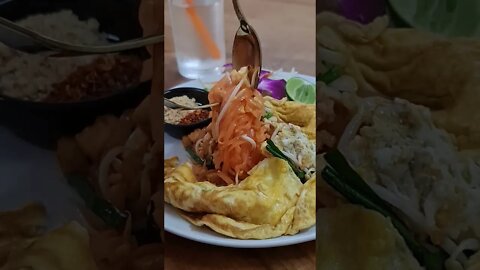 Cost Of Living Chiang Mai Thailand 🇹🇭 Thai Food! #shorts #thailand #thaifood #chiangmai