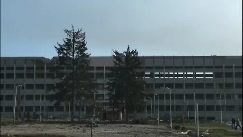 Russian flag on the administration of Mariupol