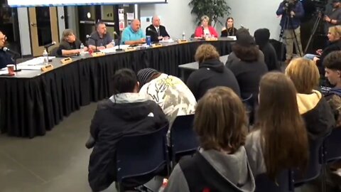 Students, Parents At School Board Meeting Express Outrage At Those Who Were Silent About Predator: 3