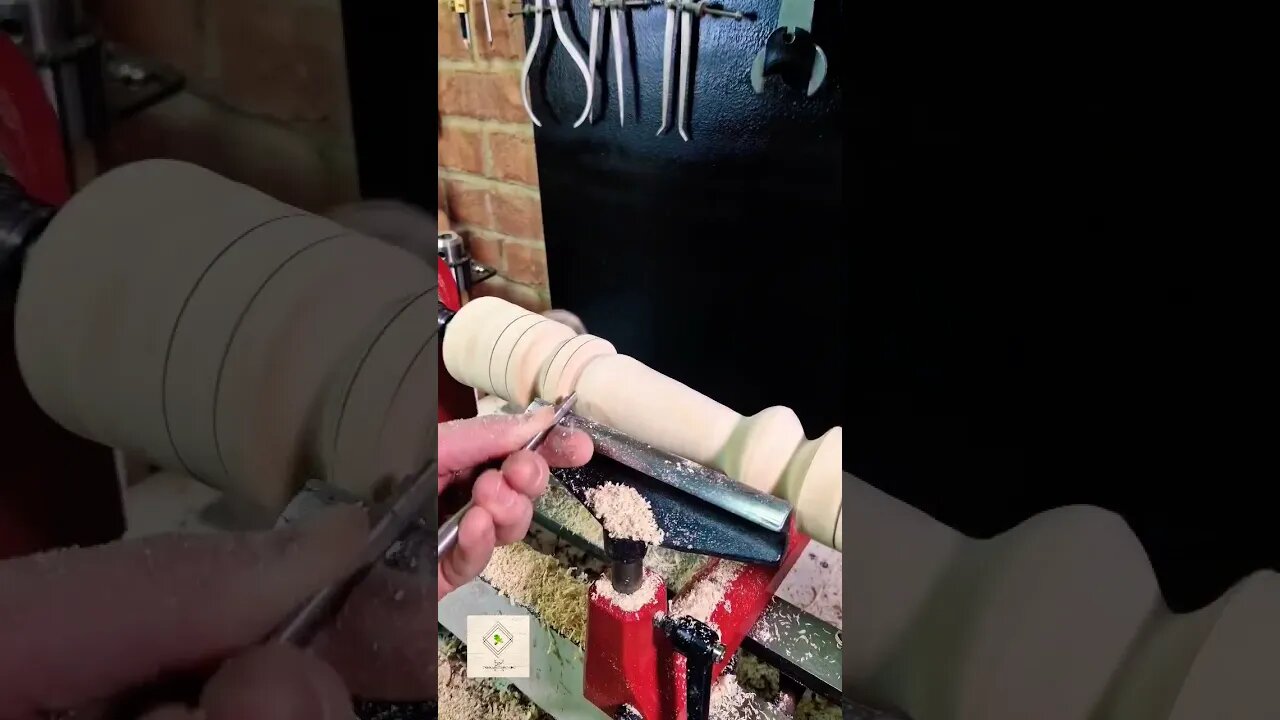 turning x-mas tree #joinery #turning #woodturning #resin #shortswithcamilla