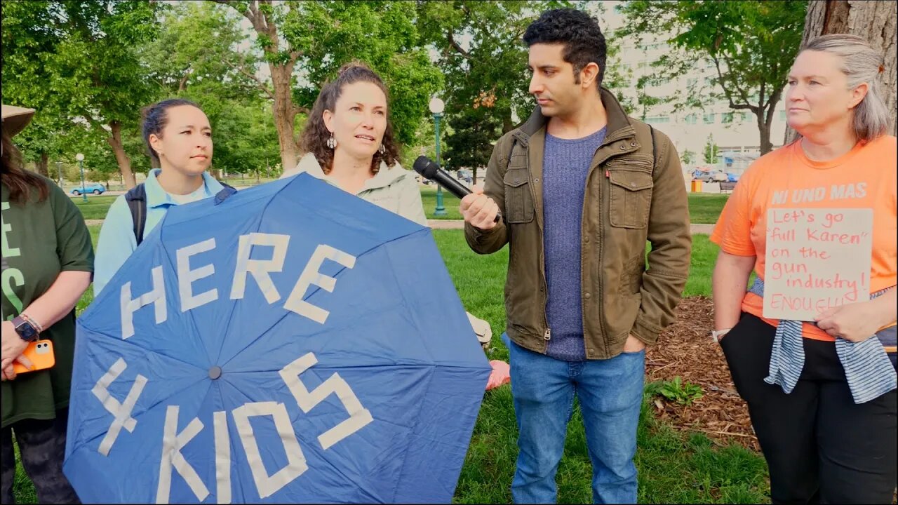 Interviewing White Women At The Rally To Ban All Guns