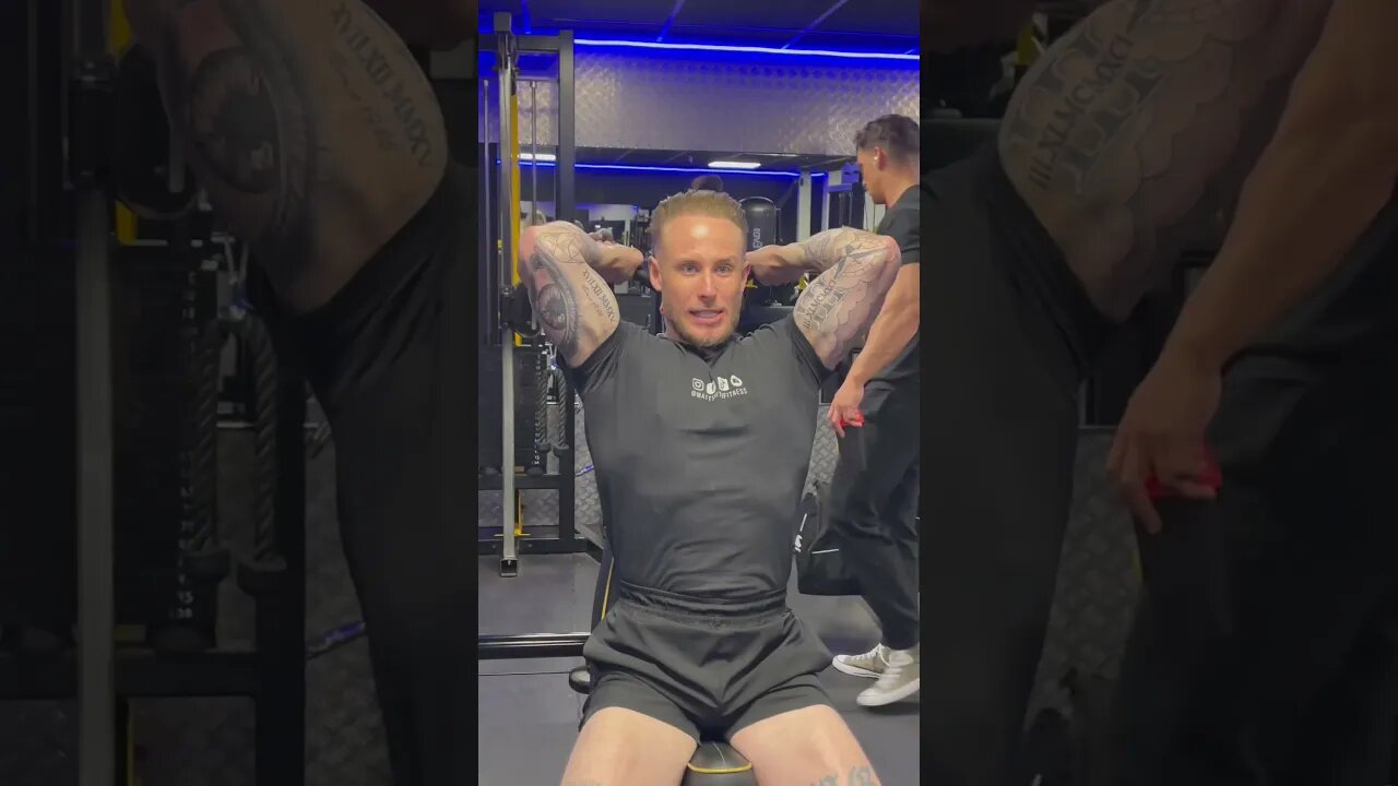 I LOVE THIS TRICEP MACHINE 🔥 #gym #fitness #gymmotivation #youtuber #viral