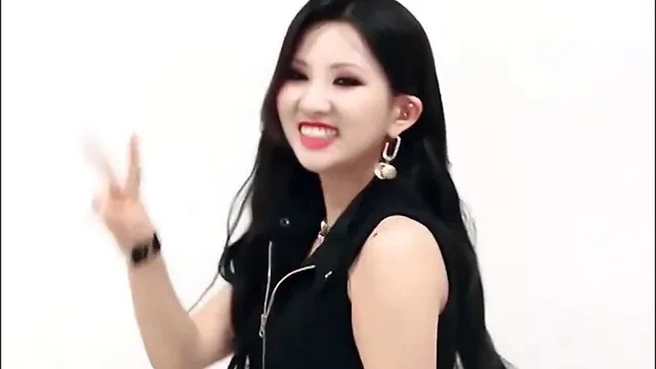 GRWM Lunar New Year Ebbit Year 🤣🤣🤣🤣 become skinny after COVID 19 October free no diet 🤣🤣🤣🤣🤣🤣😂