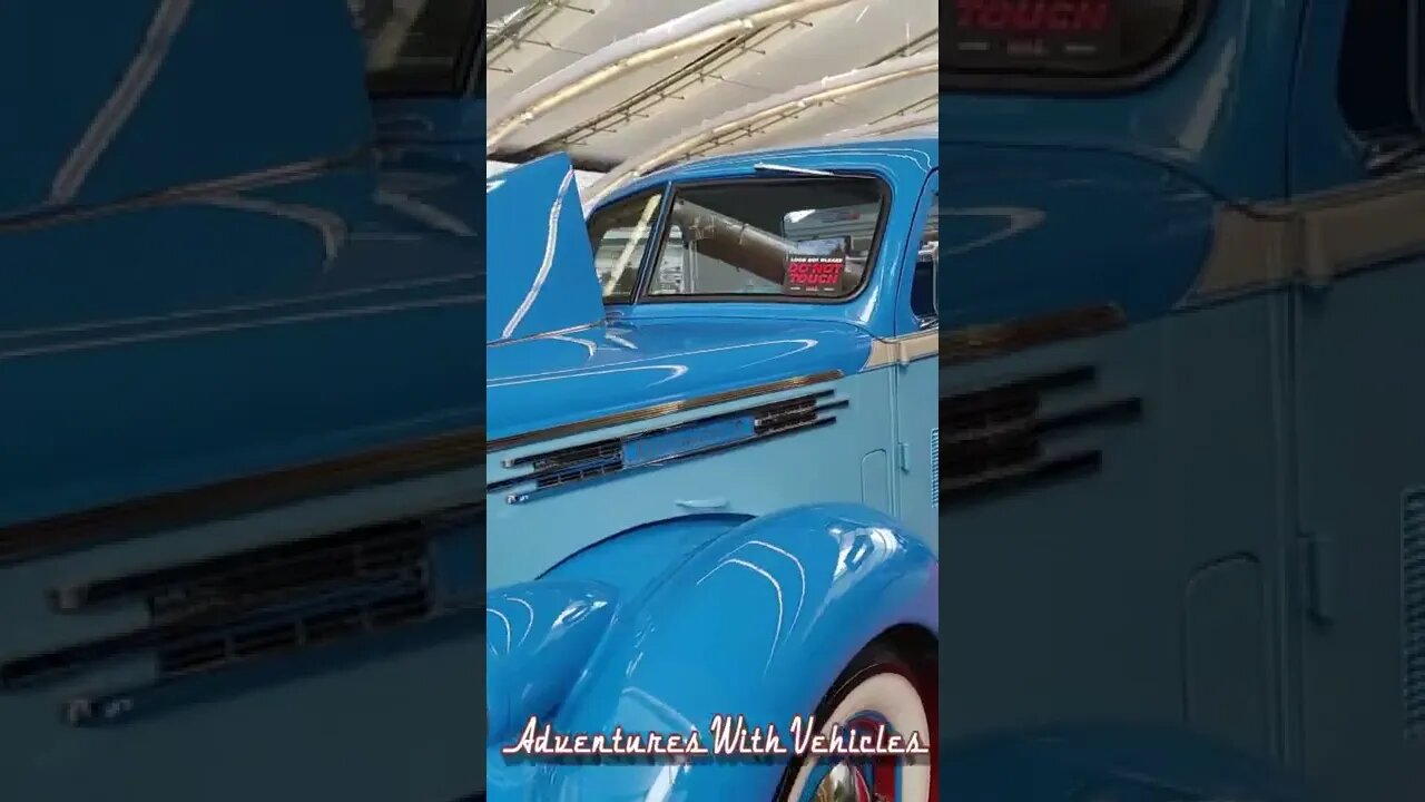 DIAMOND TRUCK