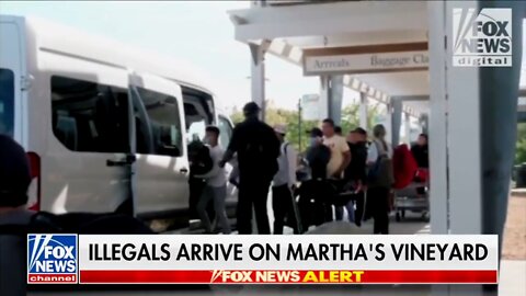 DeSantis Sends Plane Full of Migrants to Martha’s Vineyard