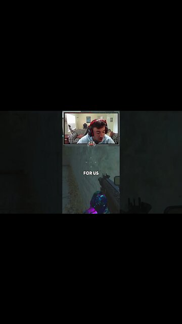 Has Anyone Ever Had This Happen in WARZONE? ... very strange #shorts