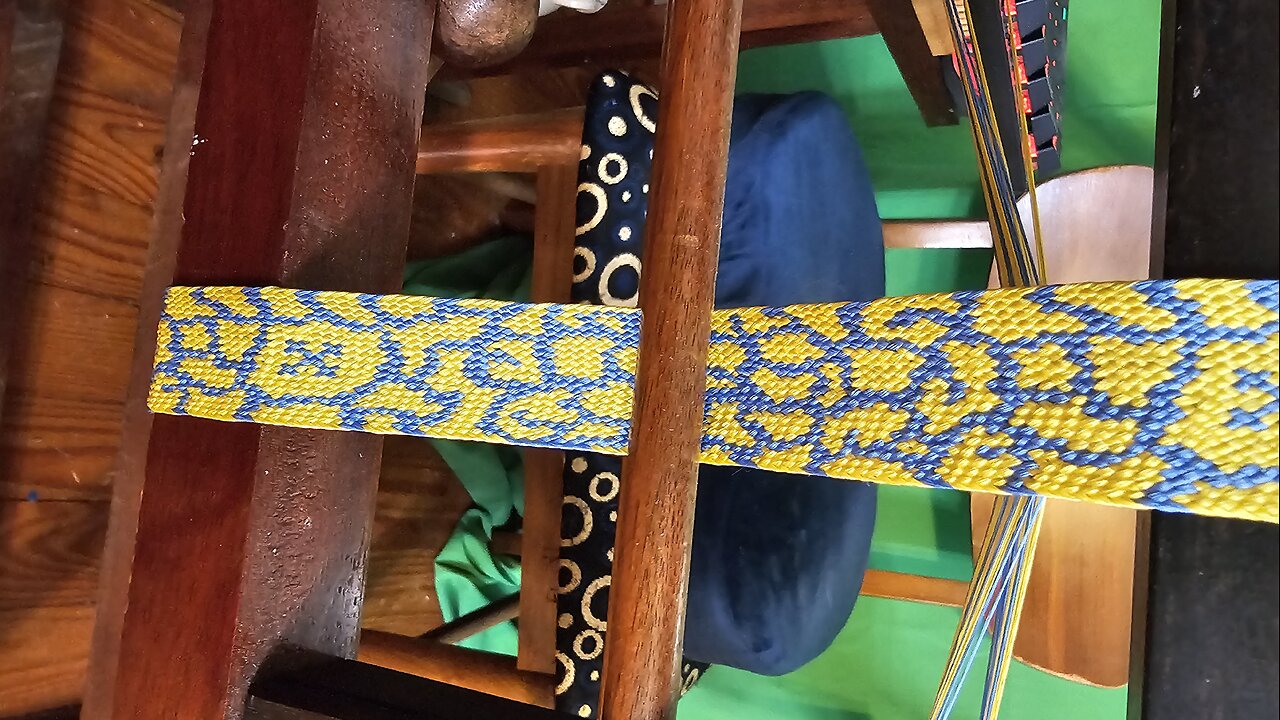 Kumihimo - Takadai Braiding Stream - 154- Gold and Lapis