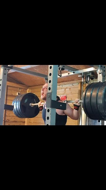 REVENGE! EASY 190 KGS SQUAT 1 REP MAX PR!
