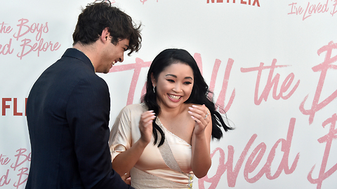 Noah Centineo and Lana Condor DATING?!