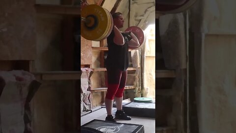 140 kg / 308 lb - Rack Jerk Triple