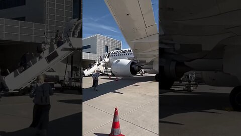 Boarding Lufthansa A320neo