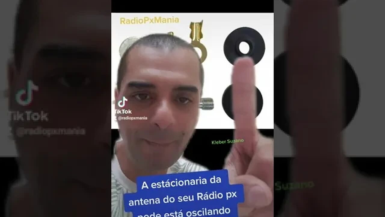 A estácionaria da antena do seu Rádio px pode está oscilando por isso