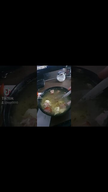 am #gatit si-o sa #mananc o #ciorba #excelenta #caras #retetagustoasa #retetatraditionala #mancare