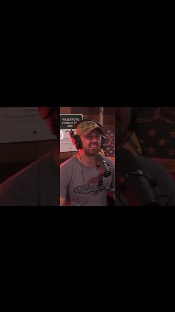 “Playing dead SUCKS!” What WILD story of surviving a bear attack! #TheBigHonkerPodcast