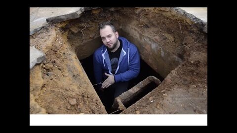 Local Man Is Stunned When His Collapsed Driveway Reveals A Secret Room Under His House