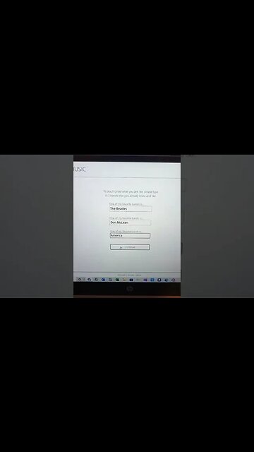 The neural network selects performers according to your musical tastes