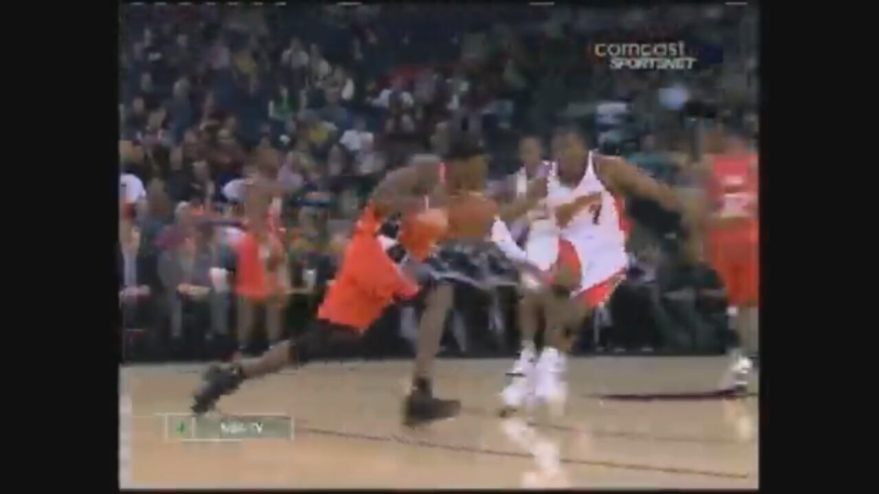 Gerald Wallace 14 Points @ Warriors, 2008-09.