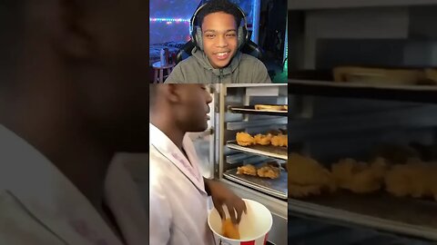 Streamer Is Racist To Black People 😱😱