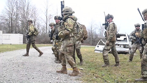 Shoot, Move, Communicate: 446th Defenders tackle Integrated Defense Leadership Course