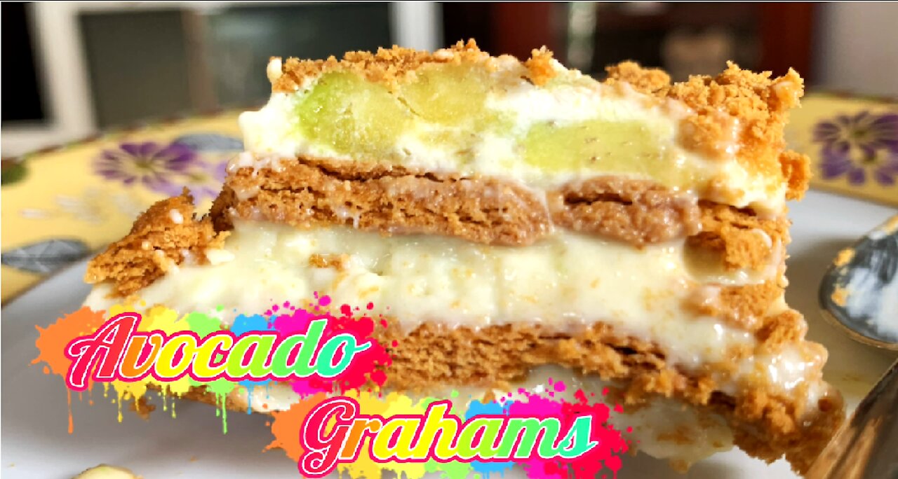 How to Make Avocado Graham Float