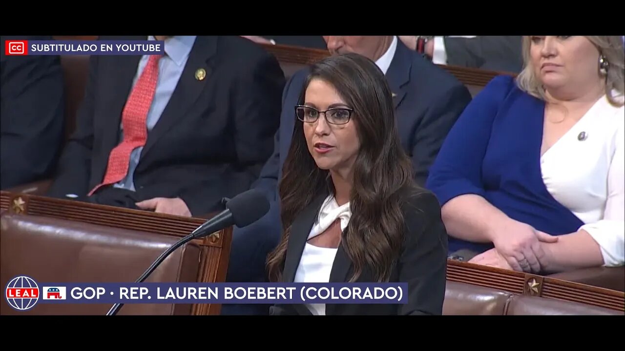 🇺🇸 Lauren Boebert cree que Donald Trump debe decirle a Kevin McCarthy que se retire [CC Español]