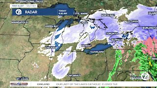 Metro Detroit Forecast: Winter Storm Warning until Noon, more than 7 inches of snow already fell