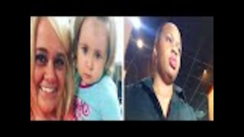 Waitress Refuses To Give Mom To-Go Box, Until Mom Sees What She’s Staring At