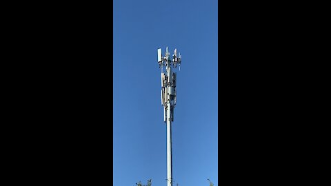 Big 5G tower in Redmond, Washington