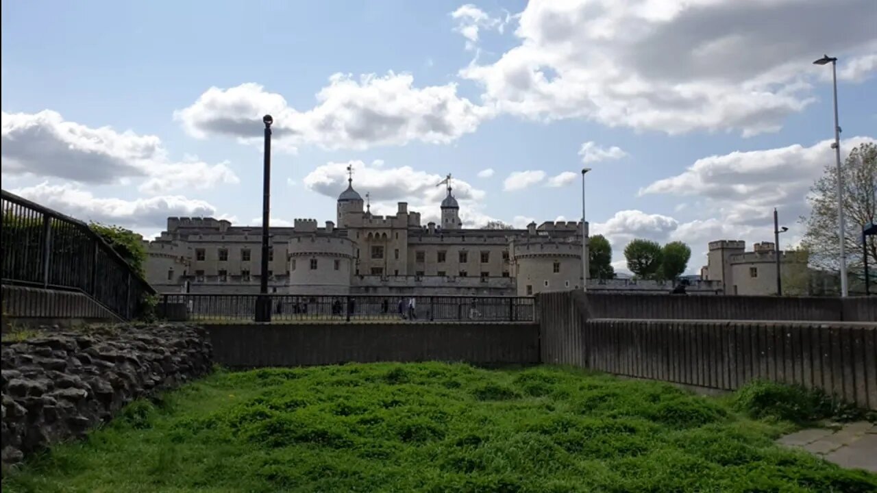 mini vlog overlooking the Tower of London 16th May 2023