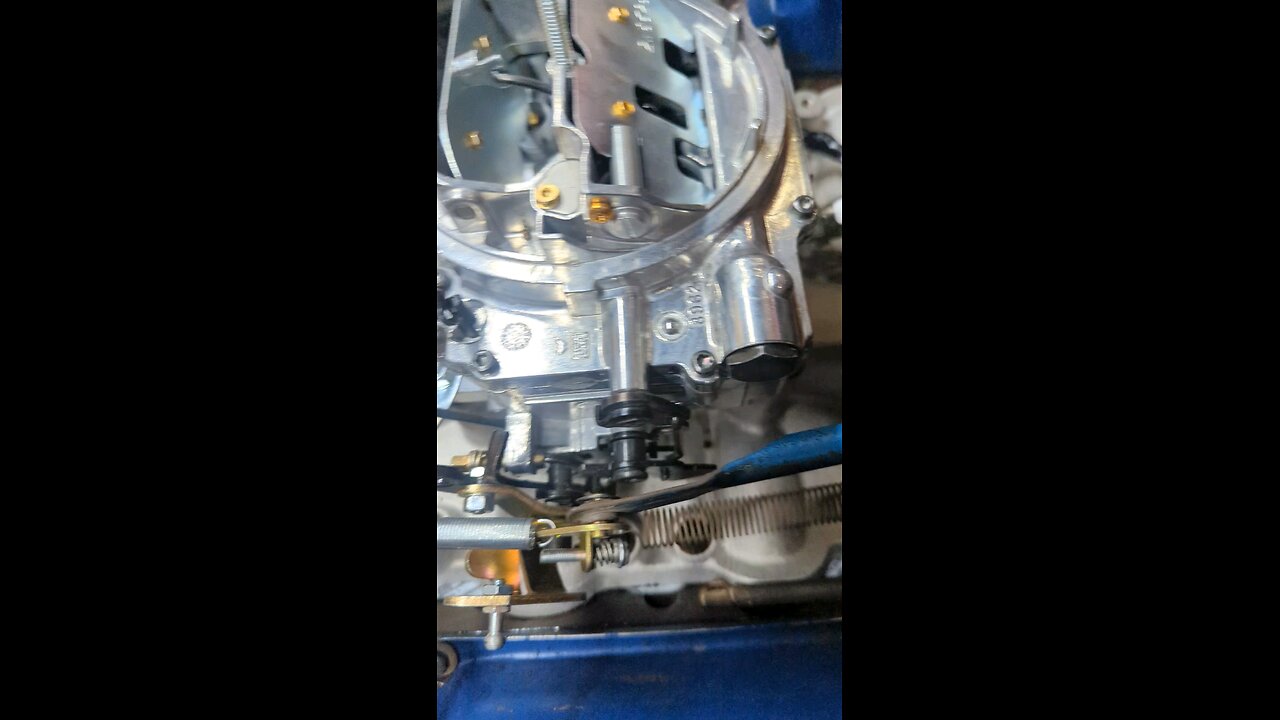 BradKuz76 Edelbrock Ford kickdown