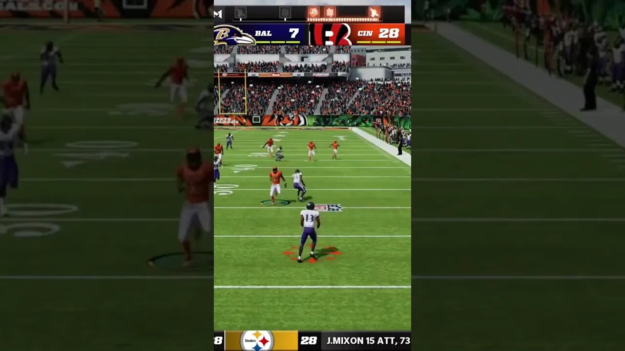 How does this even happen 😂 #madden #fail #glitch