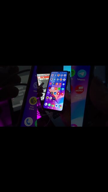 H4cking my girlfriend's phone 👾