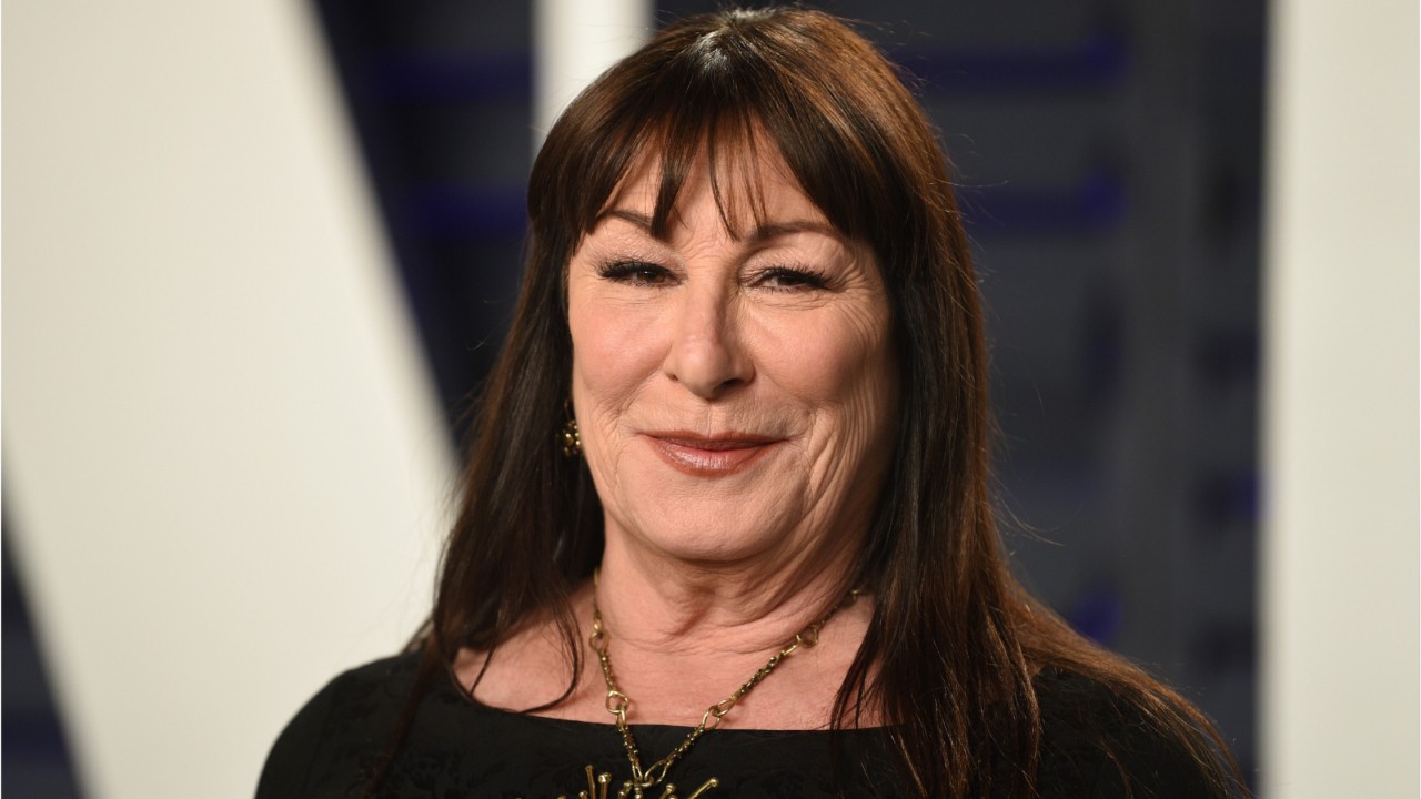 Anjelica Huston Spills The Tea On Jack Nicholson