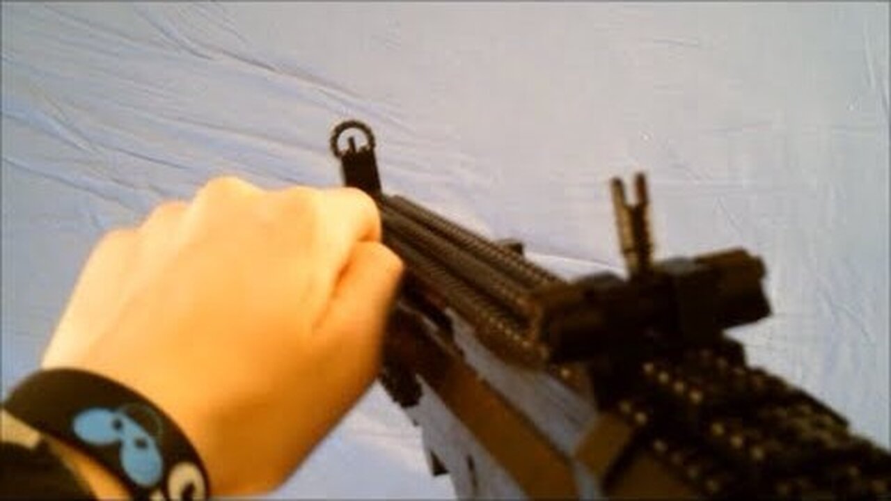 Call of Duty: MW3: LEGO SCAR-L