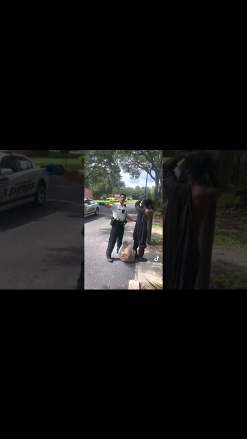 Clown Gets Himself Arrested🤡🚓