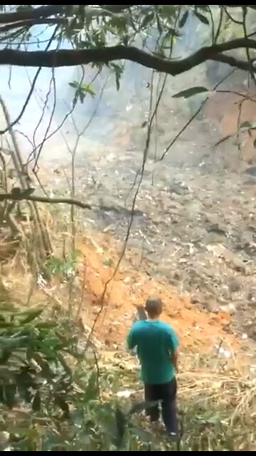 Crashed #Boeing-737 flight carrying 133 people