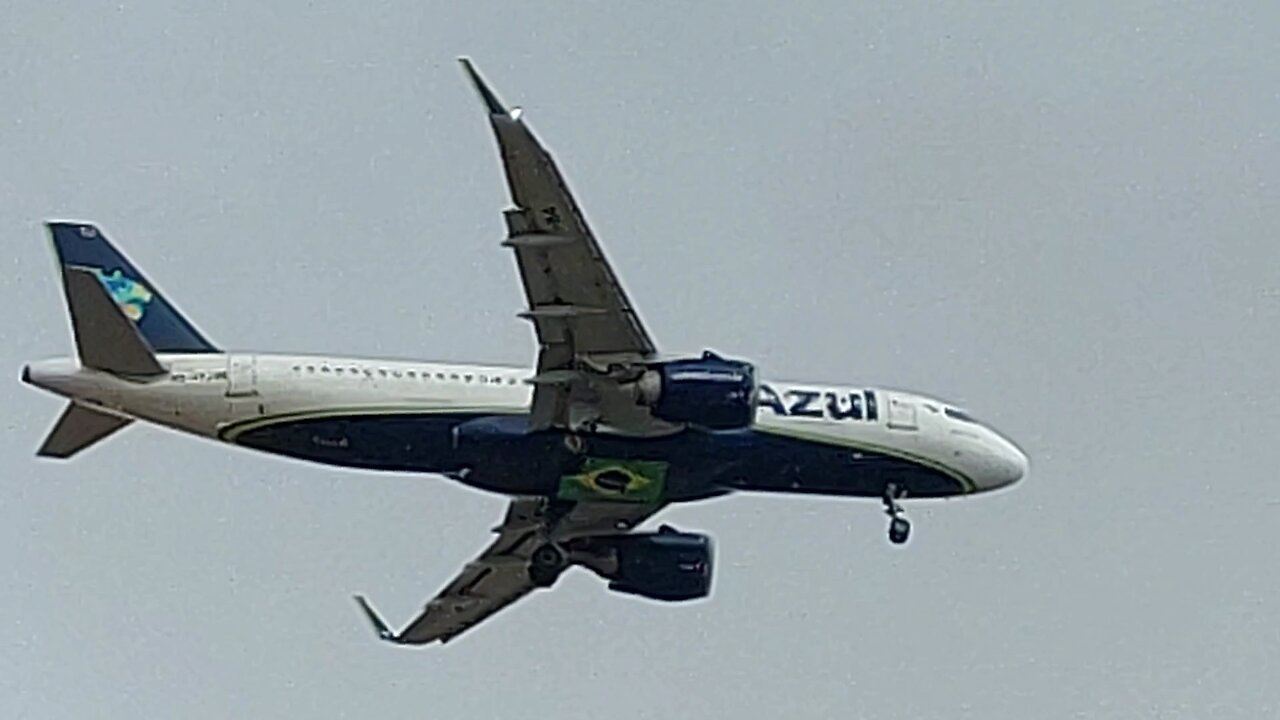 Airbus A320NEO PR-YYJ vindo de Belém do Pará para Fortaleza