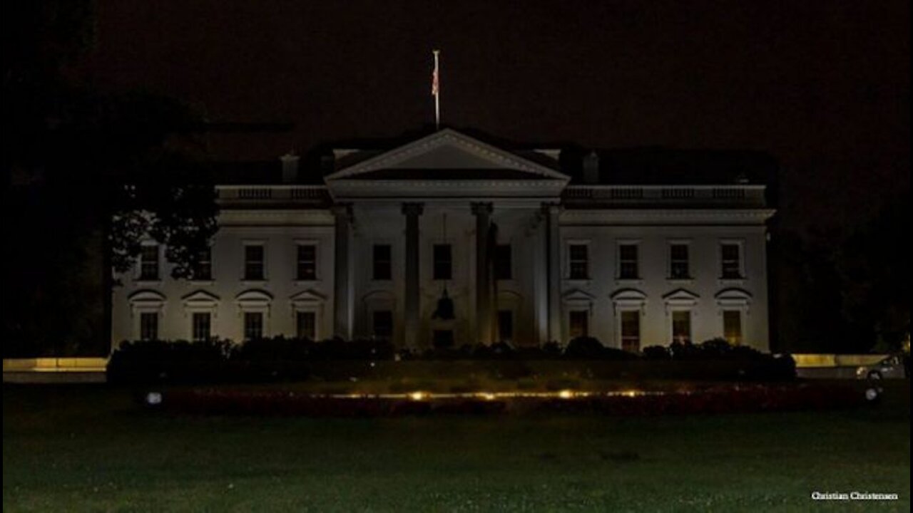 Does The White House Really Go Dark at 11PM Every Night??? --- Its CONFIRMED!!!